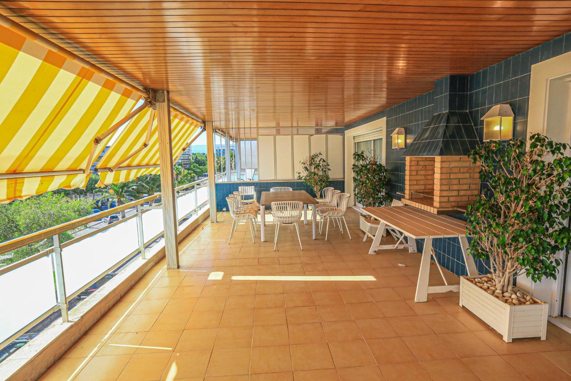 Ferienwohnung Aquarium - Only Families Cambrils Exterior foto